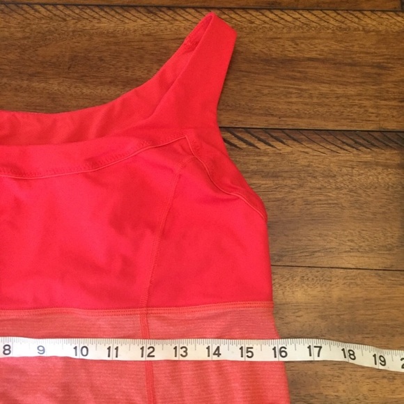 🍋Lululemon Run: Ta Ta Topper Love Red Tank - Picture 3 of 5